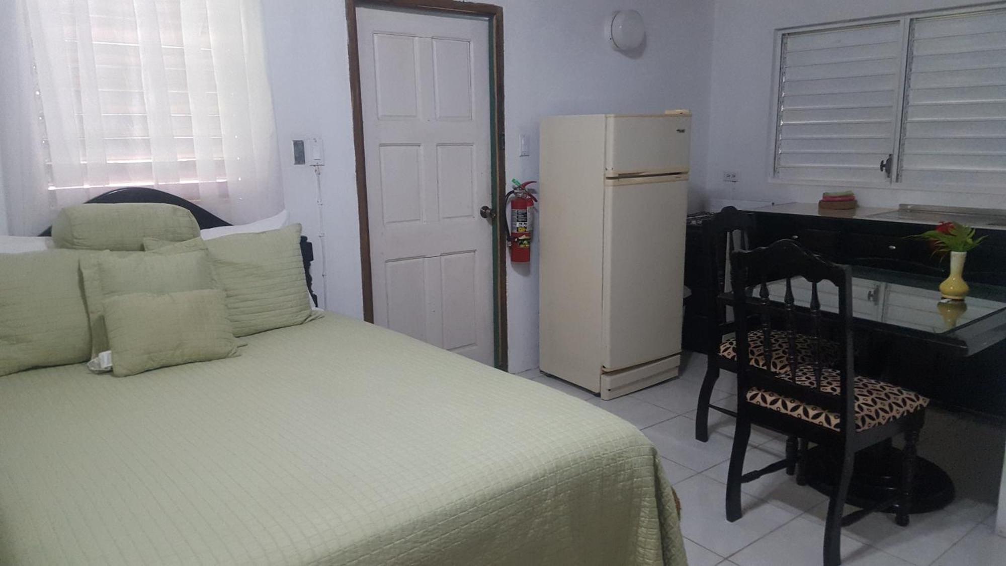 Firefly Beach Cottages Negril Esterno foto